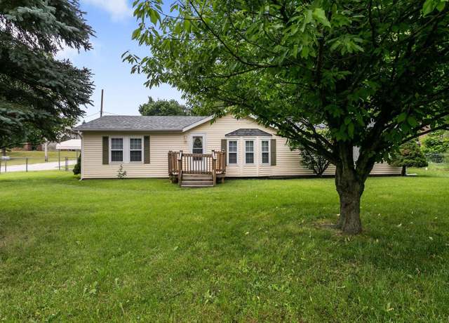 Property at 2715 Ewing Ave, Mishawaka, IN 46544, 3 beds, 2 baths
