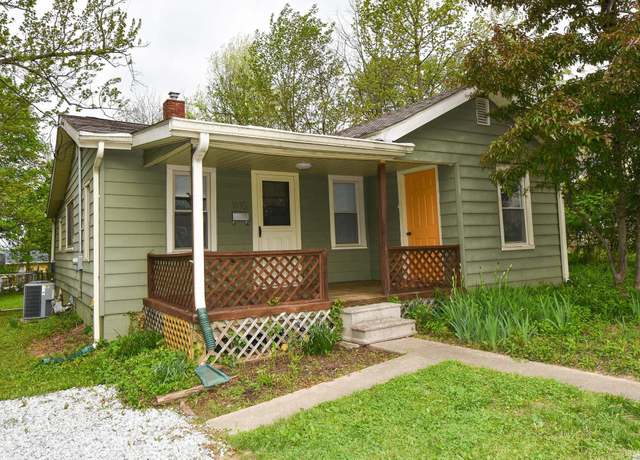Property at 1410 S Woodlawn Ave, Bloomington, IN 47401, 2 beds, 1 bath