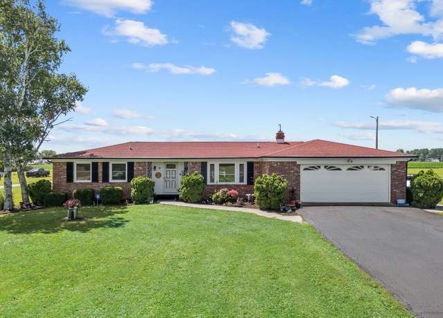 Property at 7109 W 100 S, Wabash, IN 46992, 3 beds, 2 baths