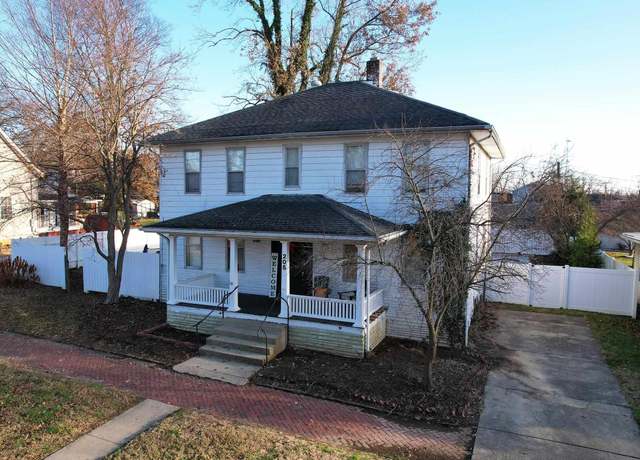 Property at 205 E 3rd St, Mount Carmel, IL 62863, 5 beds, 3 baths