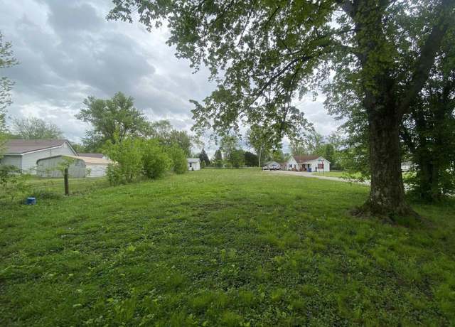 Property at 1128 N Marion St, Mitchell, IN 47446