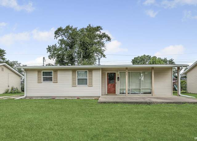 Property at 948 Rochelle Dr, Lafayette, IN 47909, 3 beds, 1.5 baths