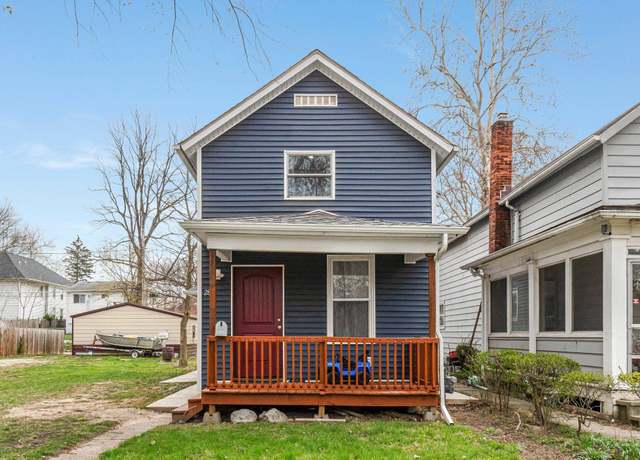 Property at 2805 Fox Ave, Fort Wayne, IN 46807, 2 beds, 1 bath