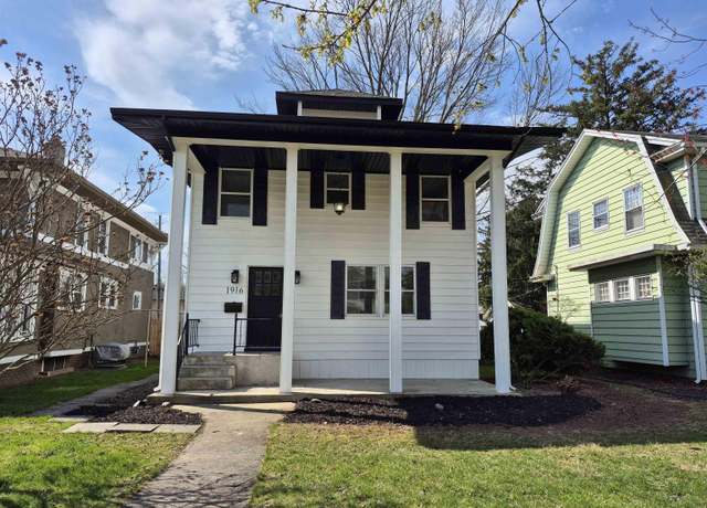 Property at 1916 Lynn Ave, Fort Wayne, IN 46805, 3 beds, 2 baths