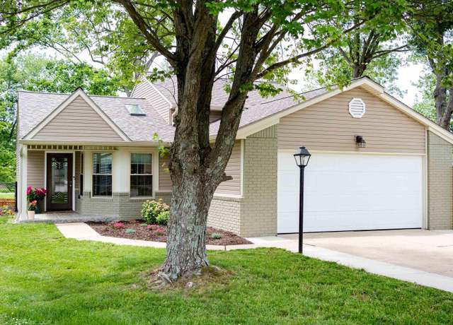 Property at 3850 W Woodmere Ct, Bloomington, IN 47403, 4 beds, 2 baths