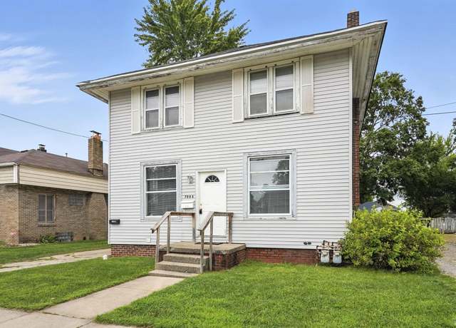 Property at 708 N Lake St Unit A & B, Warsaw, IN 46580, 5 beds, 3 baths