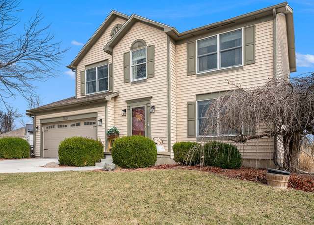 Property at 7924 Grassland Ct, Fort Wayne, IN 46825, 5 beds, 3.5 baths