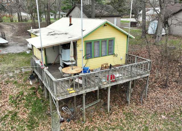 Property at 5063 NW Shafer Dr, Monticello, IN 47960, 2 beds, 0.5 baths