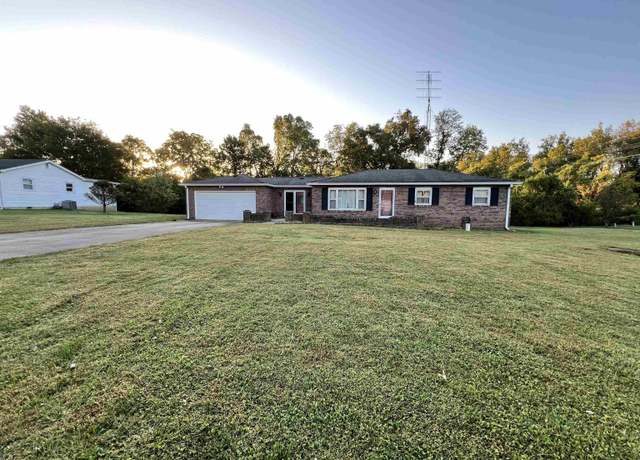 Property at 144 Pineview Dr, Vincennes, IN 47591, 3 beds, 1.5 baths