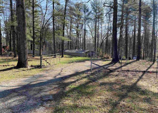 Property at 1260 N Lawrence Hollow Dr, Bloomfield, IN 47424, 2 beds, 1 bath