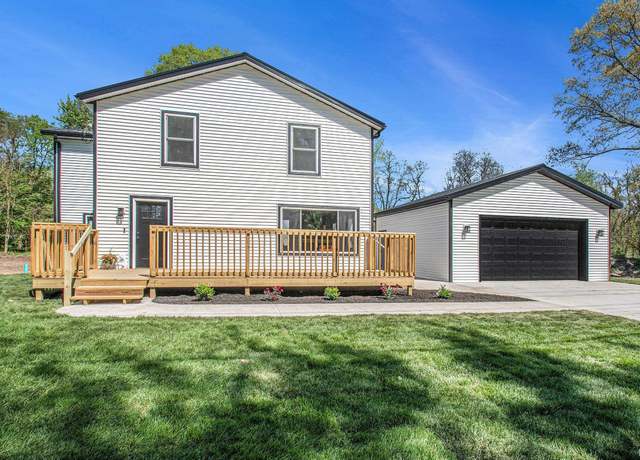 Property at 10059 Jefferson Rd, Osceola, IN 46561, 4 beds, 2.5 baths