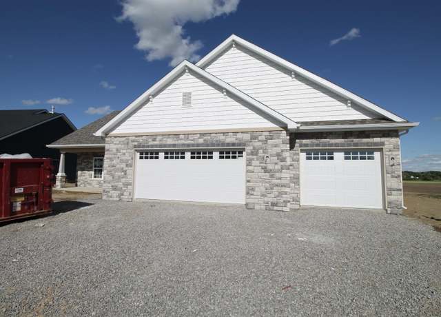 Property at 1290 Kayenta Trl, Fort Wayne, IN 46815, 4 beds, 3 baths