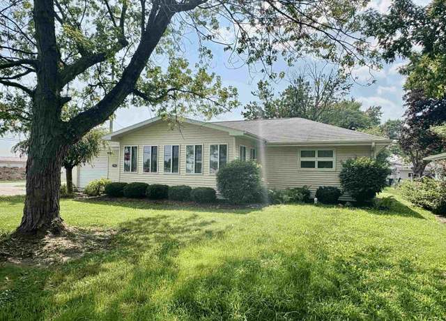 Property at 1134 Elm Dr, Bluffton, IN 46714, 2 beds, 1 bath