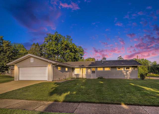 Property at 3303 Hilltop Dr, South Bend, IN 46614, 4 beds, 1.5 baths