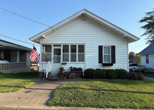 Property at 515 E 15th St, Jasper, IN 47546, 2 beds, 1 bath