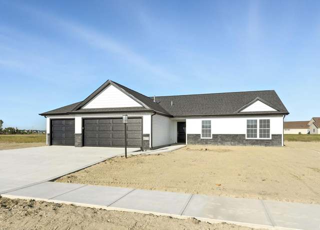 Property at 12777 Towcester Ct, Fort Wayne, IN 46818, 3 beds, 2 baths