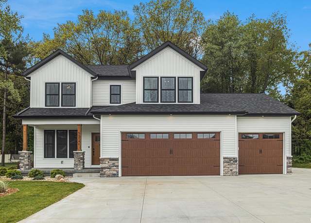 Property at 56541 Via Mirafiore, Elkhart, IN 46516, 4 beds, 2.5 baths