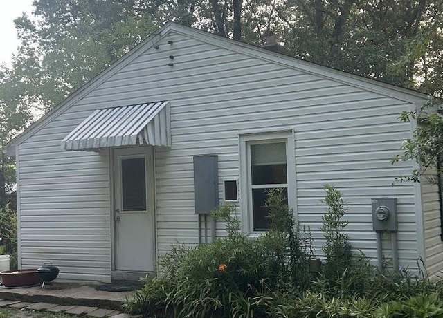 Property at 11335 E 400n Rte, Grovertown, IN 46531, 2 beds, 1 bath