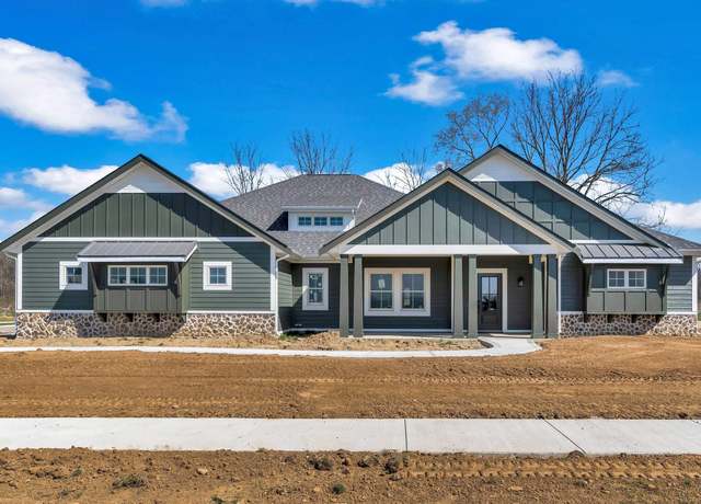 Property at 1152 Cascata Trl, Huntertown, IN 46748, 3 beds, 2.5 baths