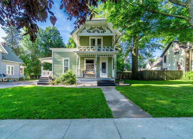 Property at 308 E Broad St, Angola, IN 46703, 3 beds, 2 baths