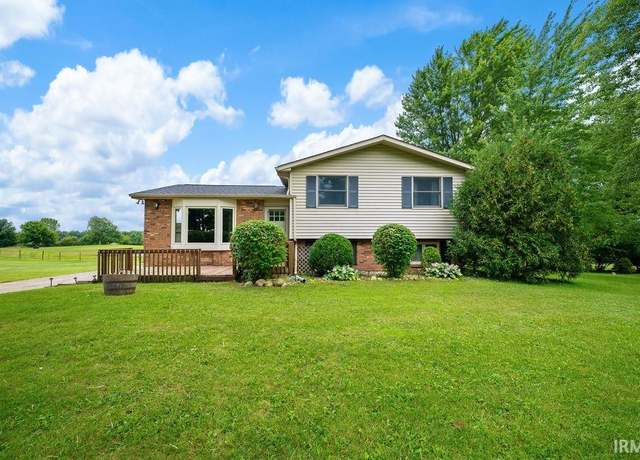 Property at 63855 Madison Trl, Mishawaka, IN 46544, 4 beds, 1 bath