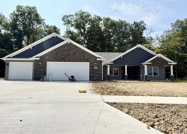 Property at 1099 W Fawn Ct, Columbia City, IN 46725, 3 beds, 2.5 baths