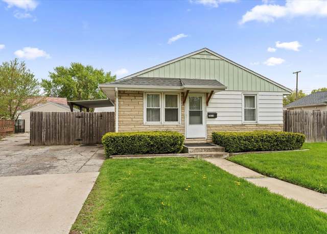 Property at 2614 N Main St, Mishawaka, IN 46545, 3 beds, 1 bath
