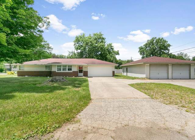 Property at 23099 Gardena Pl, Elkhart, IN 46514, 4 beds, 2 baths