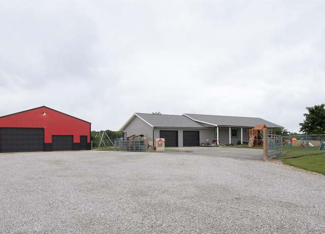 Property at 1975 County Road 00 W, Kendallville, IN 46755, 4 beds, 3.5 baths