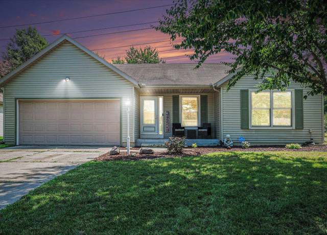 Property at 23200 S Oakleaf Dr, Elkhart, IN 46514, 2 beds, 2 baths