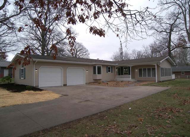 Property at 617 W Crystal Flash Rd, North Webster, IN 46555, 3 beds, 2 baths