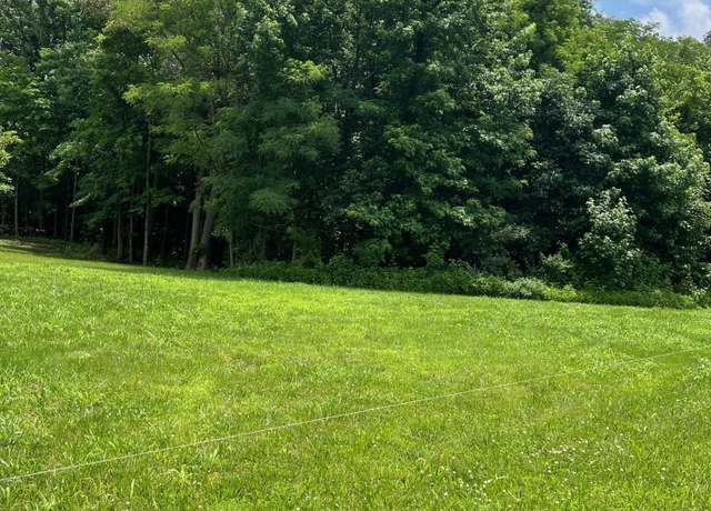 Property at 6195 Ashford Cir, Newburgh, IN 47630