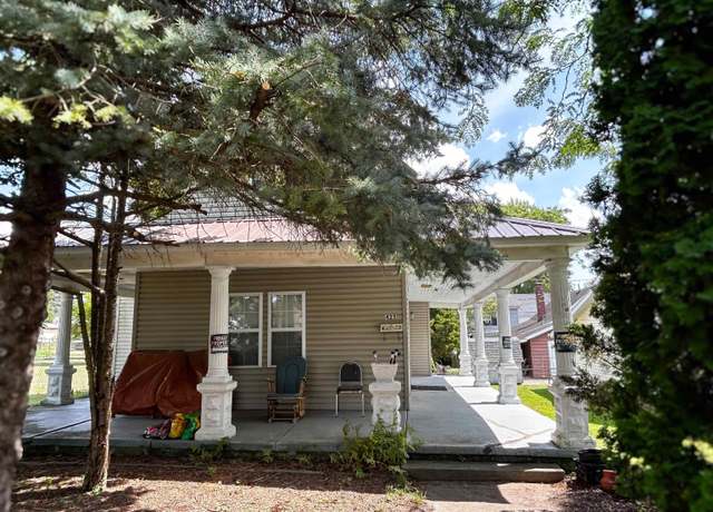 Property at 425 N East St, Wabash, IN 46992, 4 beds, 1 bath