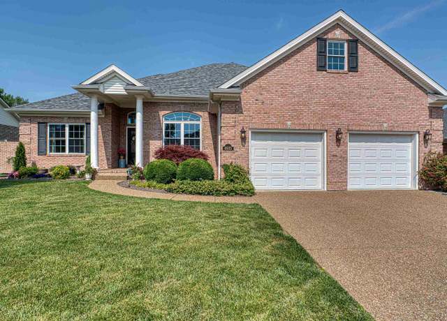 Property at 4605 Fieldcrest Place Cir, Newburgh, IN 47630, 3 beds, 2.5 baths
