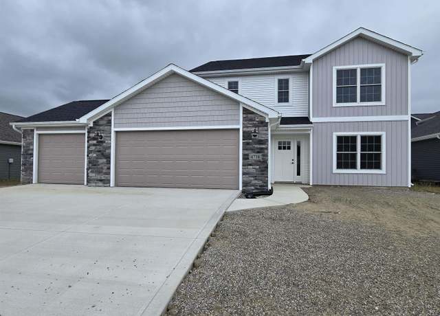 Property at 4738 Whittlebury Dr, Fort Wayne, IN 46818, 4 beds, 2.5 baths