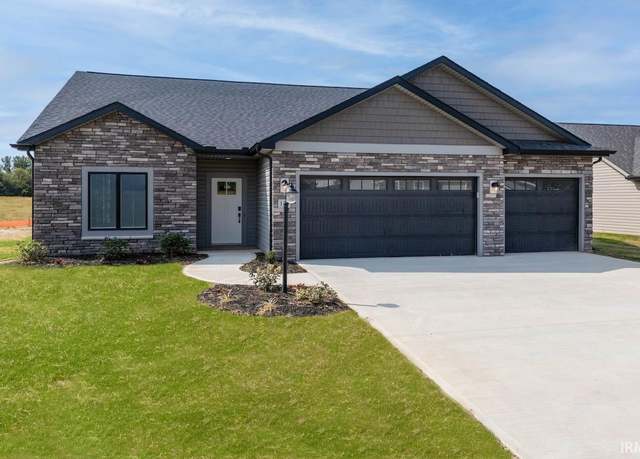 Property at 150 Wagon Wheel Dr, Warsaw, IN 46580, 3 beds, 2 baths