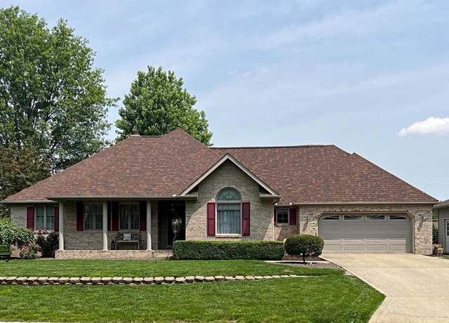 Property at 1976 Oak St, Linton, IN 47441, 3 beds, 2.5 baths