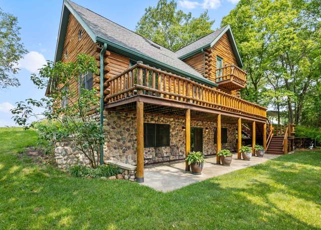 Property at 8429 N Kiger Dr, Monticello, IN 47960, 3 beds, 3 baths