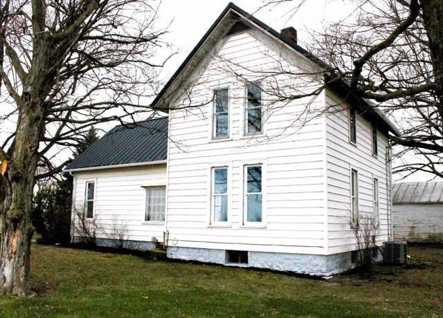 Property at 325 W Us Highway 6, Albion, IN 46701, 3 beds, 1 bath