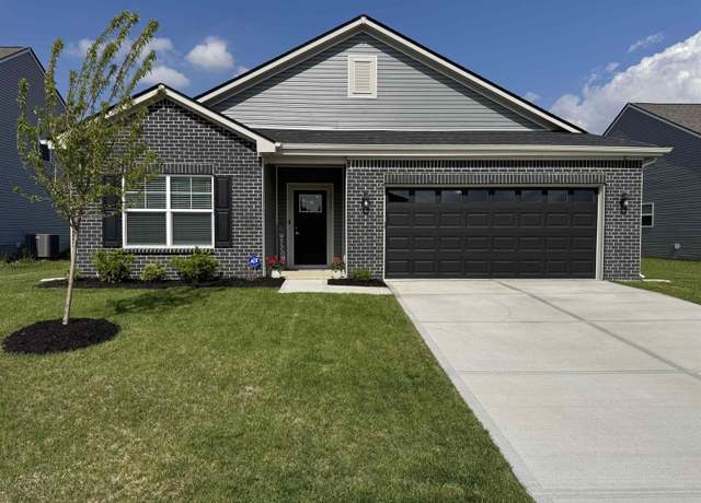 Property at 2135 Upland Ridge Way, Kokomo, IN 46902, 3 beds, 2 baths