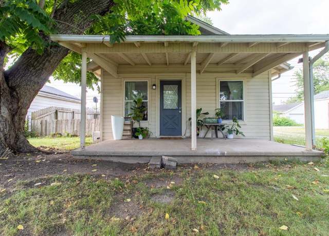 Property at 2022 Lincolnway E, Mishawaka, IN 46544, 2 beds, 2 baths