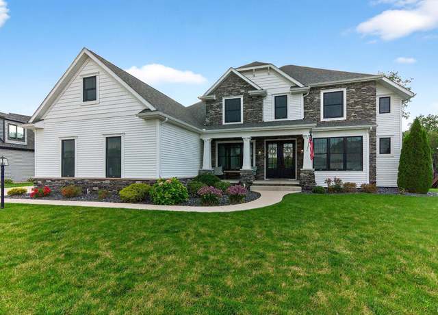 Property at 18445 Forest Glade Dr, South Bend, IN 46637, 4 beds, 4.5 baths