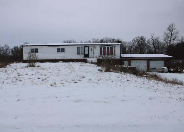 Property at 8215 E 850 St, Monterey, IN 46960, 3 beds, 1.5 baths