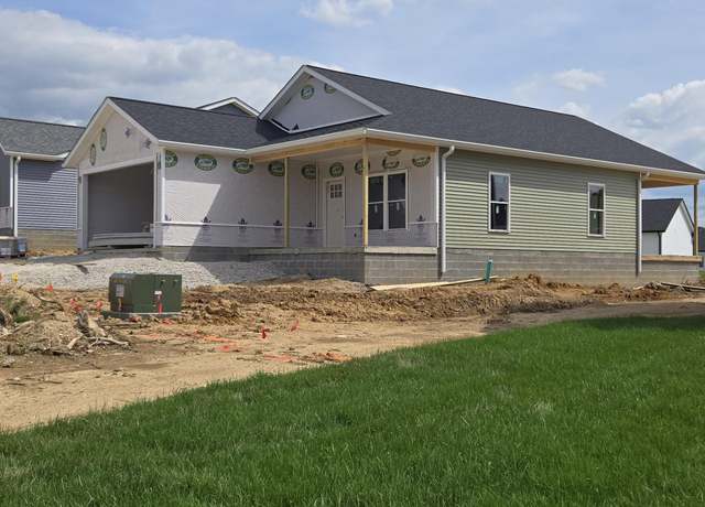 Property at 7541 W Athena Ct, Bloomington, IN 47404, 3 beds, 2 baths
