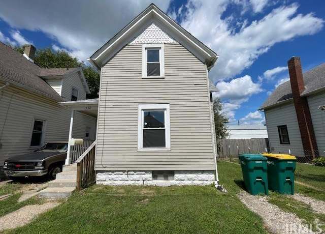 Property at 330 W 6th St, Mishawaka, IN 46544, 3 beds, 1 bath