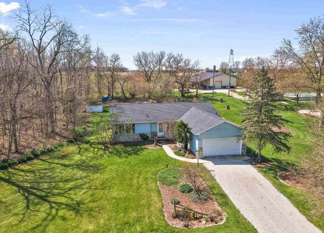 Property at 2865 W 853 N, Huntington, IN 46750, 3 beds, 2 baths