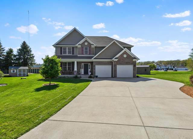 Property at 11043 Sunset Ct, Monticello, IN 47960, 4 beds, 2.5 baths