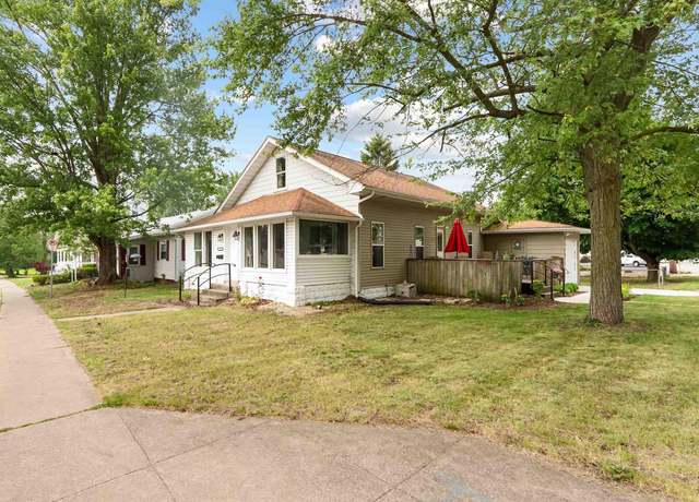 Property at 531 N Park Ave, Warsaw, IN 46580, 3 beds, 2 baths