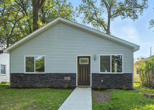 Property at 4421 Bowser Ave, Fort Wayne, IN 46806, 3 beds, 2 baths