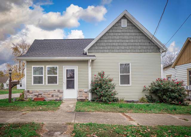 Property at 208 S Race St, Princeton, IN 47670, 3 beds, 1 bath